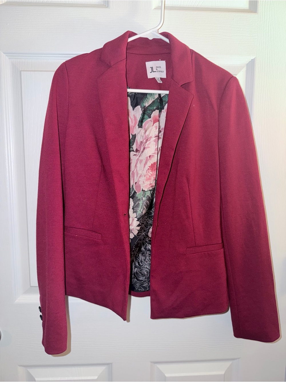 Jules & Leopold Women's Red Open-Front Blazer